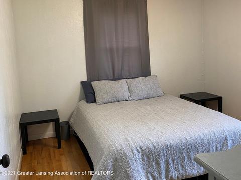 422 N Logan St, Dewitt, MI 48820 photo 8