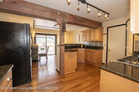 9399 W Chadwick Rd, Dewitt, MI 48820 photo 4