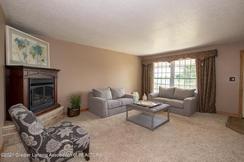 9399 W Chadwick Rd, Dewitt, MI 48820 photo 5