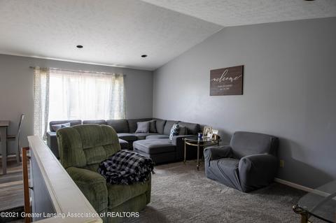 4450 E Townsend Rd, Saint Johns, MI 48879 photo 8