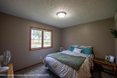 4450 E Townsend Rd, Saint Johns, MI 48879 photo 24