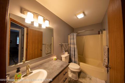 4450 E Townsend Rd, Saint Johns, MI 48879 photo 25