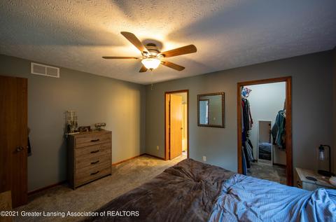 4450 E Townsend Rd, Saint Johns, MI 48879 photo 21