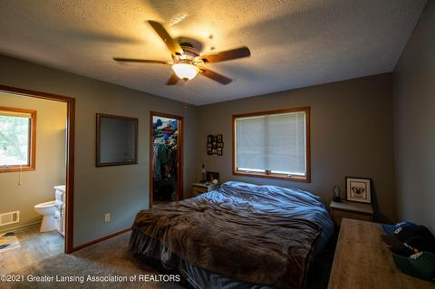 4450 E Townsend Rd, Saint Johns, MI 48879 photo 20