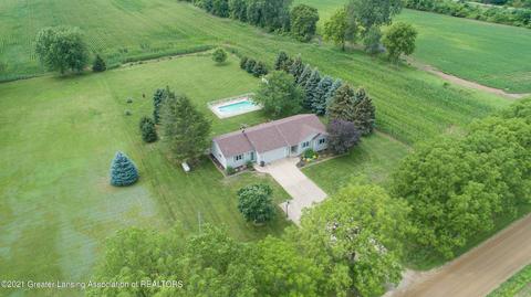4450 E Townsend Rd, Saint Johns, MI 48879 photo 1