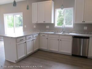 457 Constitution Ave, Brooklyn, MI 49230 photo 16