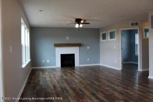 409 Constitution Ave, Brooklyn, MI 49230 photo 5