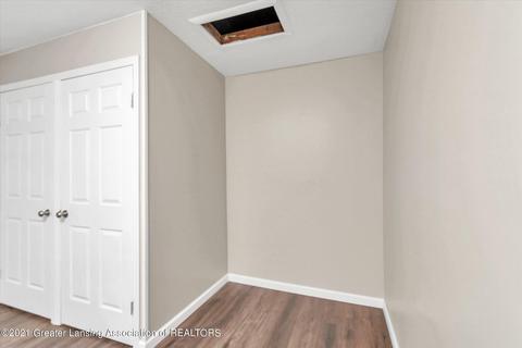 2083 Phillips Ave, Holt, MI 48842 photo 16