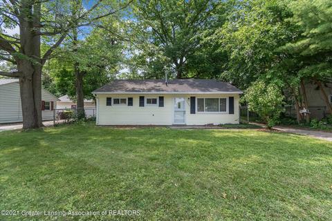 2083 Phillips Ave, Holt, MI 48842 photo 2
