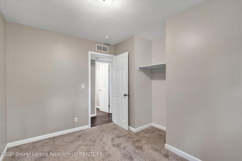 2083 Phillips Ave, Holt, MI 48842 photo 27