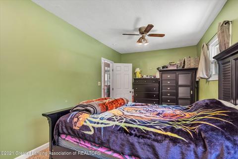 1901 Maple, Holt, MI 48842 photo 23