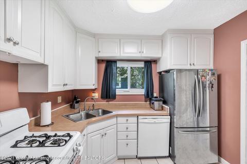 1901 Maple, Holt, MI 48842 photo 14