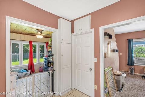 1901 Maple, Holt, MI 48842 photo 17
