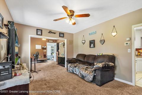 1901 Maple, Holt, MI 48842 photo 12
