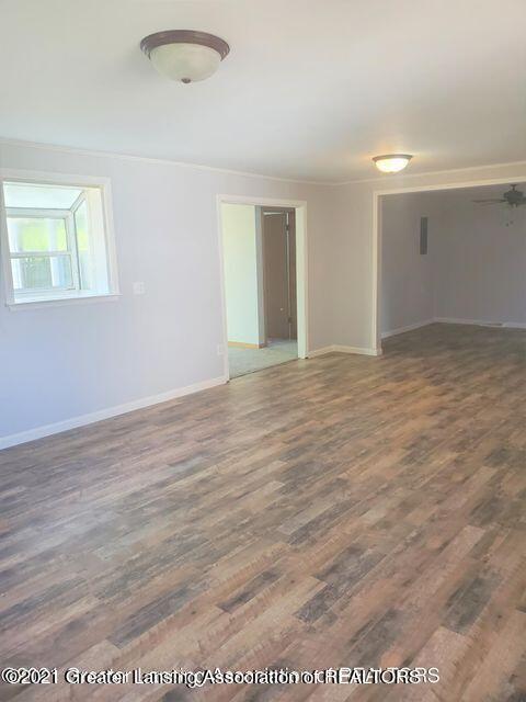 6051 Wise Rd, Lansing, MI 48911 photo 10