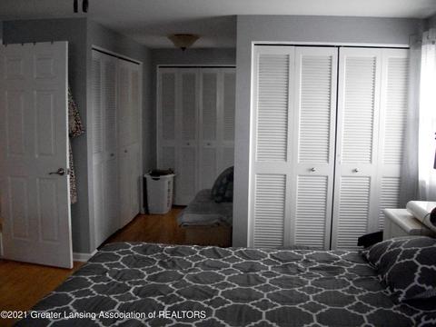 1338 Maycroft Rd, Lansing, MI 48917 photo 21