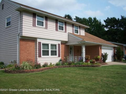 1338 Maycroft Rd, Lansing, MI 48917 photo 1