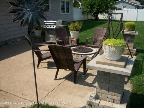 1338 Maycroft Rd, Lansing, MI 48917 photo 35
