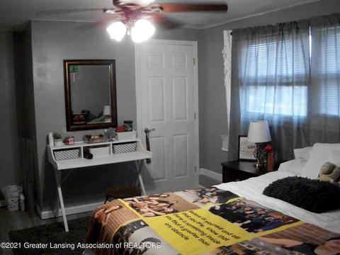 1338 Maycroft Rd, Lansing, MI 48917 photo 18