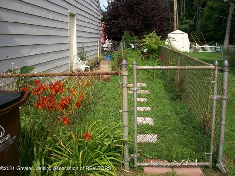 1338 Maycroft Rd, Lansing, MI 48917 photo 34