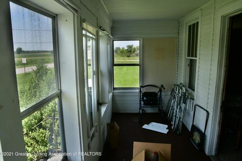 775 Tuttle Rd, Mason, MI 48854 photo 4