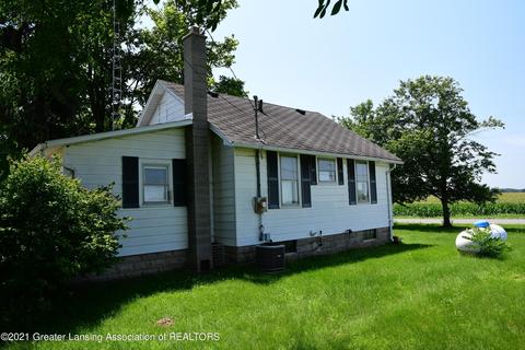 775 Tuttle Rd, Mason, MI 48854 photo 38
