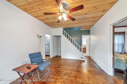 1009 E Cesar E Chavez Ave, Lansing, MI 48906 photo 8