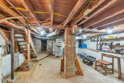 1009 E Cesar E Chavez Ave, Lansing, MI 48906 photo 26