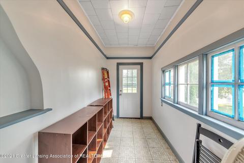 1009 E Cesar E Chavez Ave, Lansing, MI 48906 photo 6