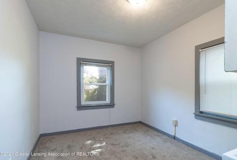 4729 Starr Ave, Lansing, MI 48910 photo 7