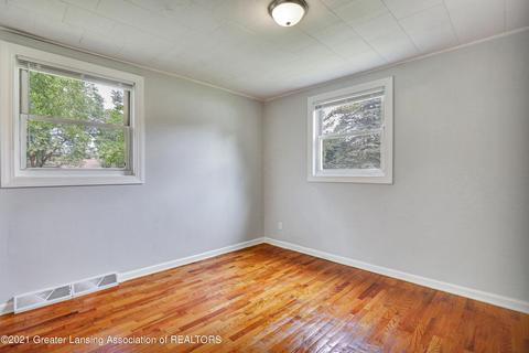 1141 Haslett Rd, Haslett, MI 48840 photo 20