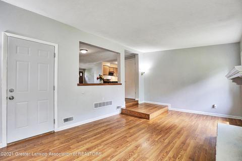 1141 Haslett Rd, Haslett, MI 48840 photo 10