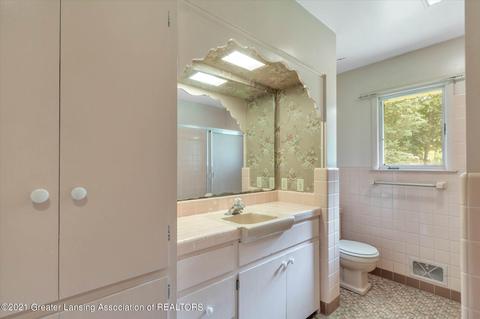 4643 Arrowhead Rd, Okemos, MI 48864 photo 24