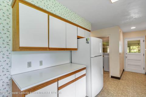 4643 Arrowhead Rd, Okemos, MI 48864 photo 13