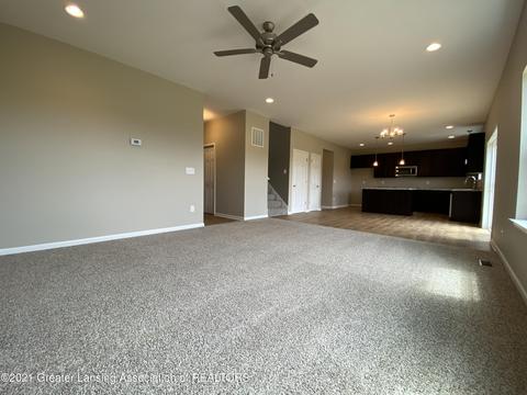 6630 Thunder Ln, Lansing, MI 48906 photo 3