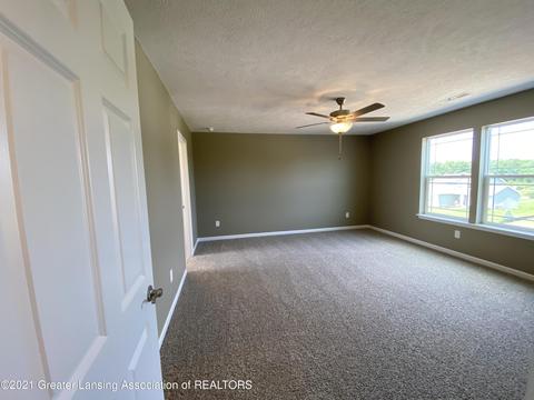 6630 Thunder Ln, Lansing, MI 48906 photo 15