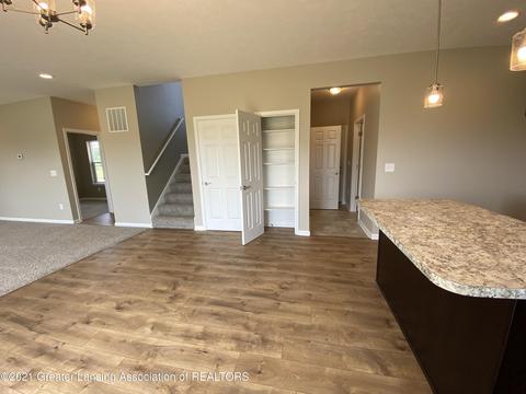 6630 Thunder Ln, Lansing, MI 48906 photo 11