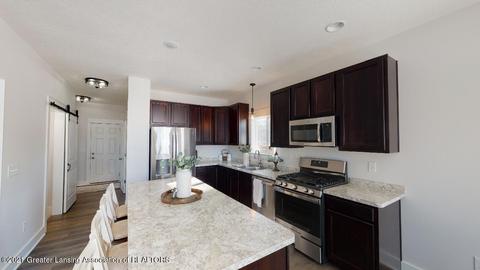 6620 Thunder Ln, Lansing, MI 48906 photo 5