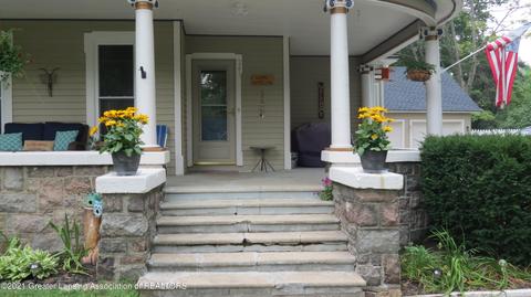 241 E 1st St, Ovid, MI 48866 photo 3