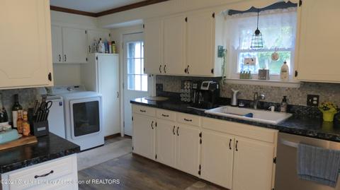 241 E 1st St, Ovid, MI 48866 photo 14