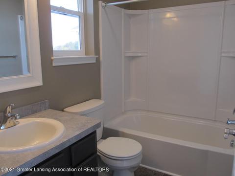 6610 Thunder Ln, Lansing, MI 48906 photo 16