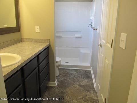 6610 Thunder Ln, Lansing, MI 48906 photo 15
