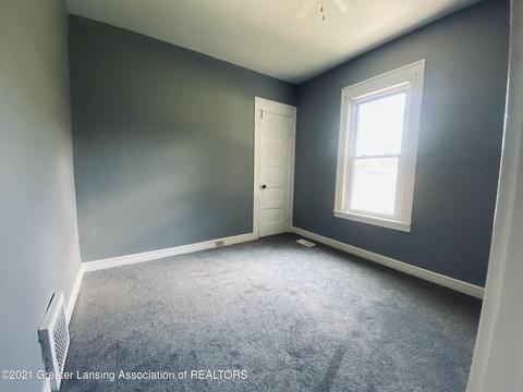 809 E Gier St, Lansing, MI 48906 photo 7