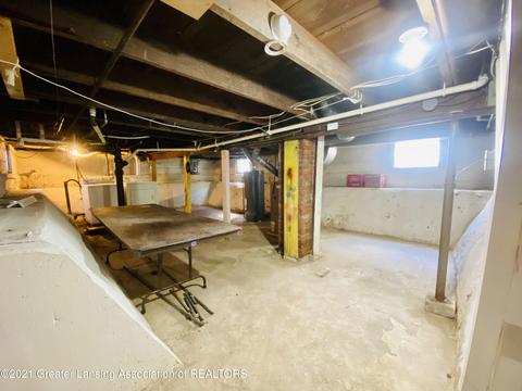 809 E Gier St, Lansing, MI 48906 photo 9