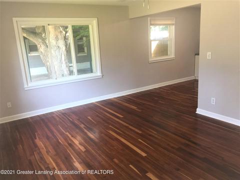 310 W Madison St, Dewitt, MI 48820 photo 11