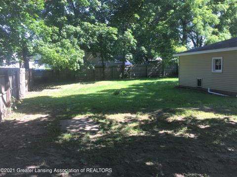 310 W Madison St, Dewitt, MI 48820 photo 21