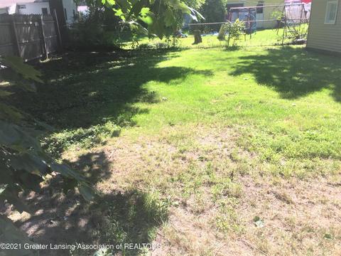 310 W Madison St, Dewitt, MI 48820 photo 23
