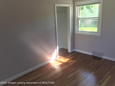 310 W Madison St, Dewitt, MI 48820 photo 14