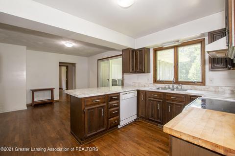 13005 E Melody Rd, Grand Ledge, MI 48837 photo 11