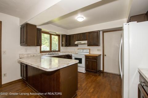 13005 E Melody Rd, Grand Ledge, MI 48837 photo 12
